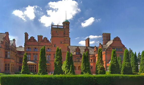 英私校首委任机械人成AI校长 协助处理公务