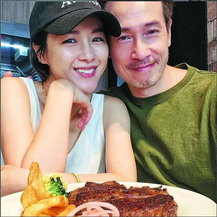 被嘲《岁月如歌》唱到“坠机” 陈豪自言对不起陈奕迅	