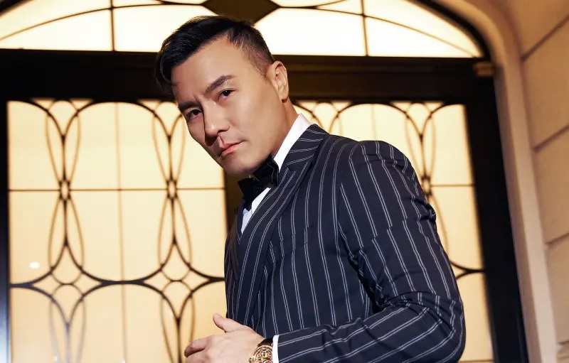 被标签李铭顺弟弟 李铭忠花5年甩束缚