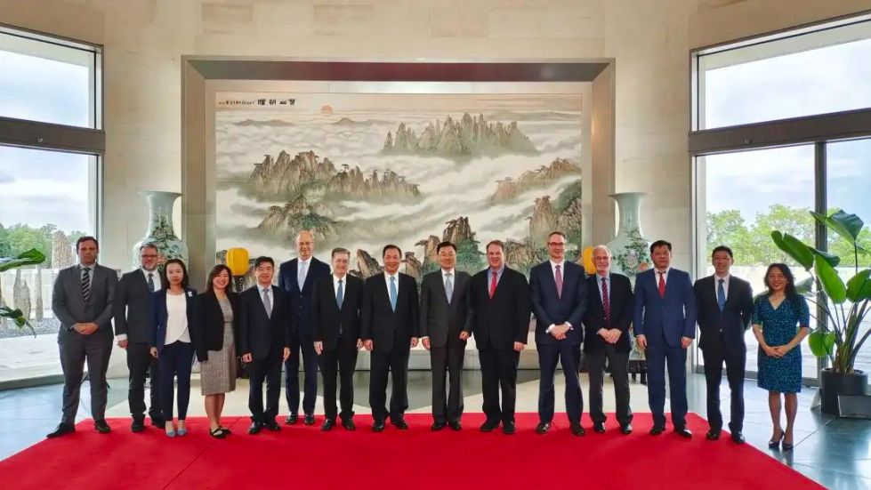 谢锋喊话美工商界 为稳定两国关系发声出力