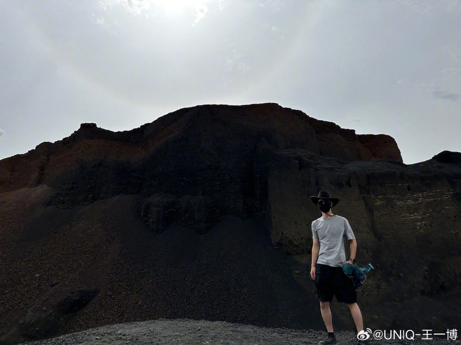 赵丽颖王一博热恋早露馅? 网曝跑布拉格偷约会