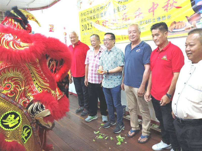 郑立慷出席中秋晚会