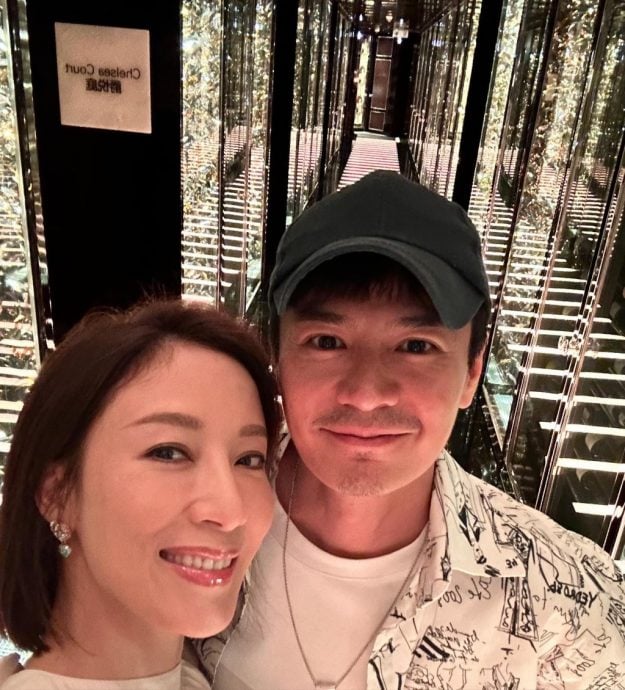 重游婚礼酒店庆铜婚 杨茜尧逼问罗子溢：7年有痒吗