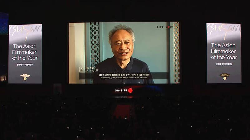 釜山电影节|周润发获颁亚洲电影人奖 韩语冧爆全场