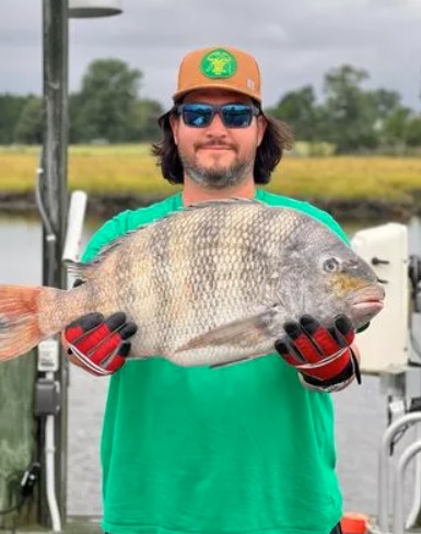 长满人牙的鱼!父亲钓获羊头鲷 女儿要收藏牙齿