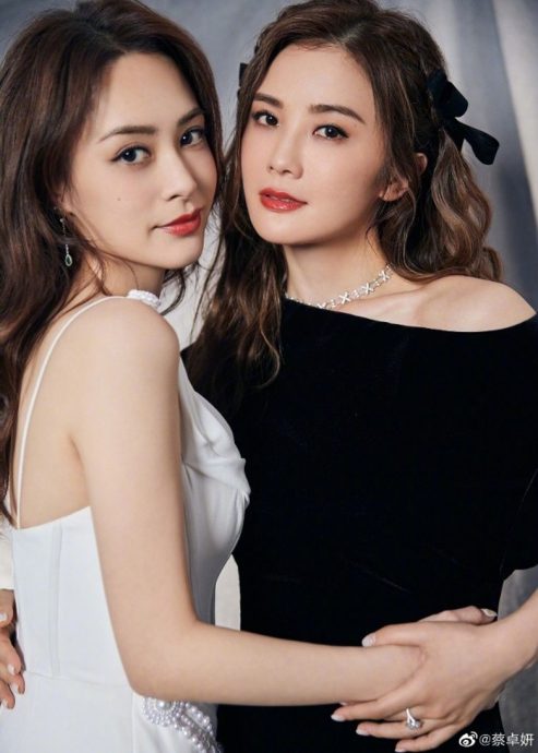 阿娇与女版陈冠希庆生疑公开恋情 中国网民崩溃怒痛骂