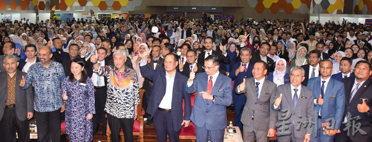 阿末扎希建议把理财知识纳入PLKN 3.0