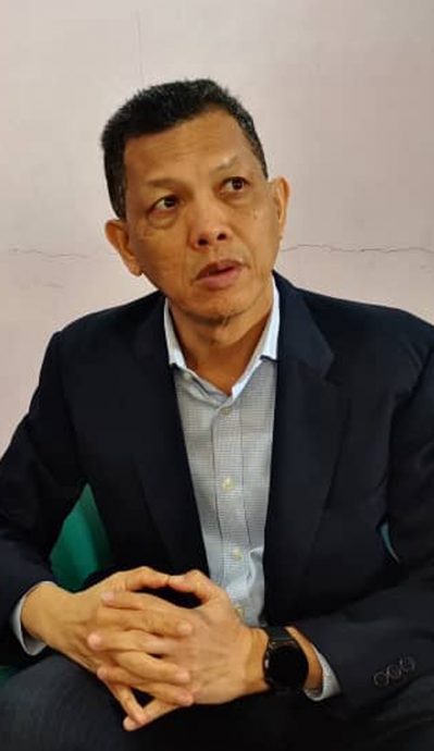 霹数码控股机构 鼓励中小企业投入电商领域