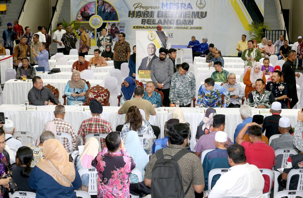 霹／第三版头／大臣：会客日 90%投诉已解决