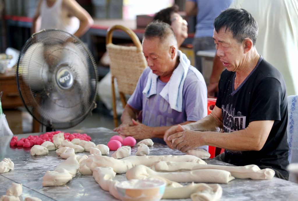 霹：封底主文／它的诞生补QR