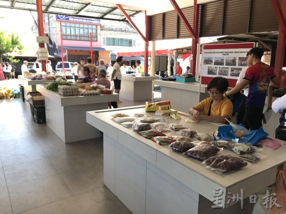 霹:封面主文/倪可敏为和丰区带来1113万令吉的拨款