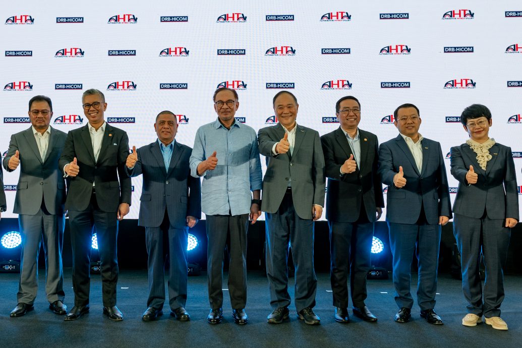 首相:汽车高科技谷 将让丹绒马林成全球汽车枢纽