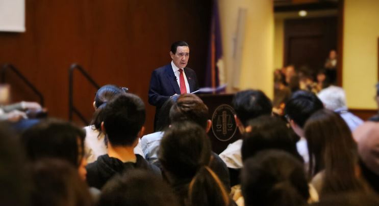 马英九：美国应促两岸和谈 勿让台湾成“第2个乌克兰”