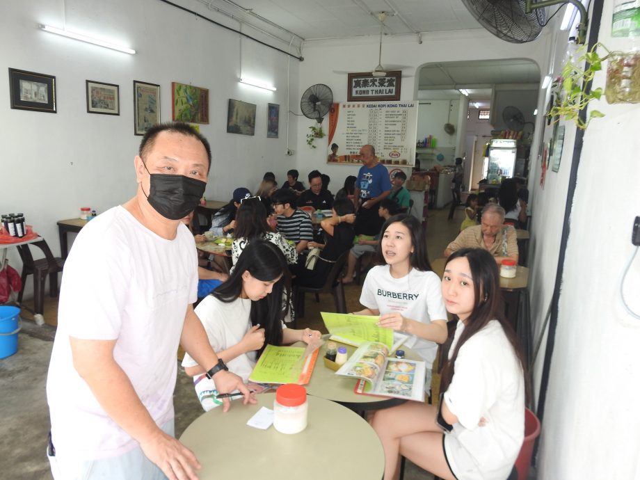 糖王光顾槟城最老咖啡店广泰来