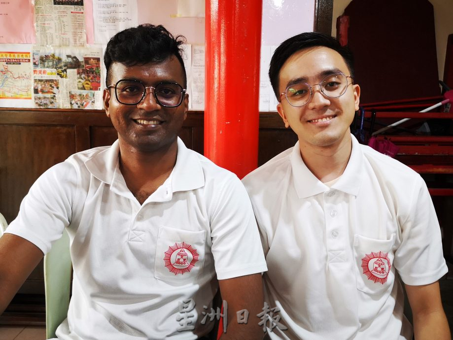 (古城封底主文)《庙堂之旅》齐天府座主齐天大圣专医奇难杂症 80年来香火鼎盛