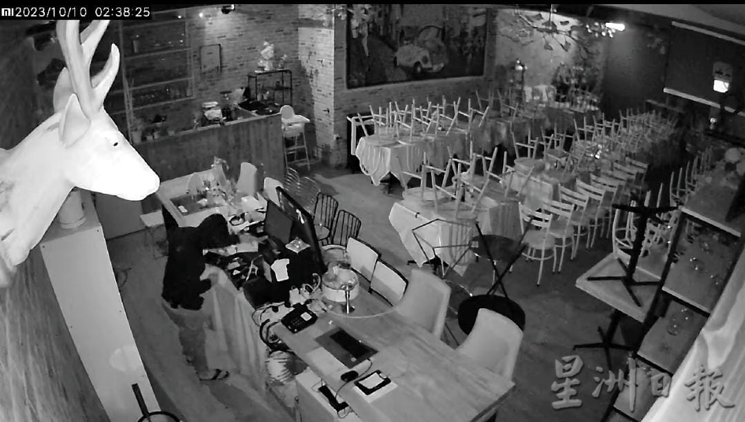 （古城封面主文）两个月内至少6店被爆窃或盗窃，商家们提心吊胆