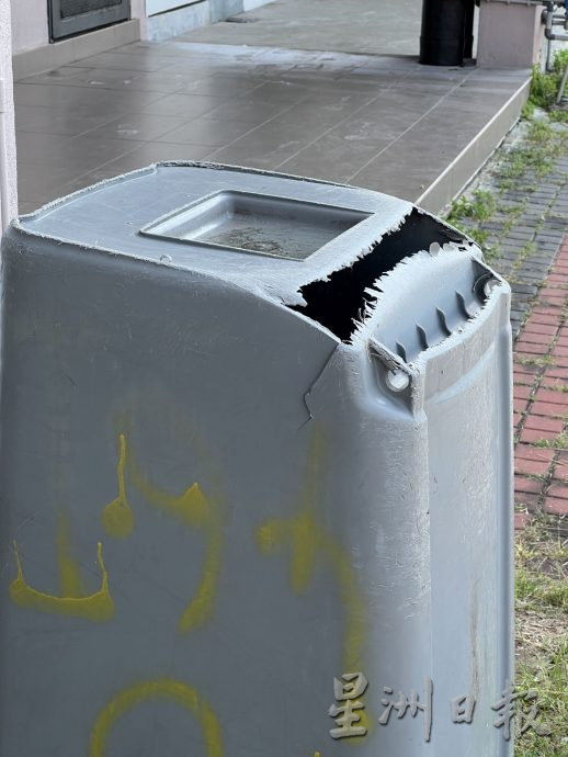 (古城封面主文)商家面对清沟及收垃圾工友的不配合 默迪卡柏迈5路商业区卫生欠佳