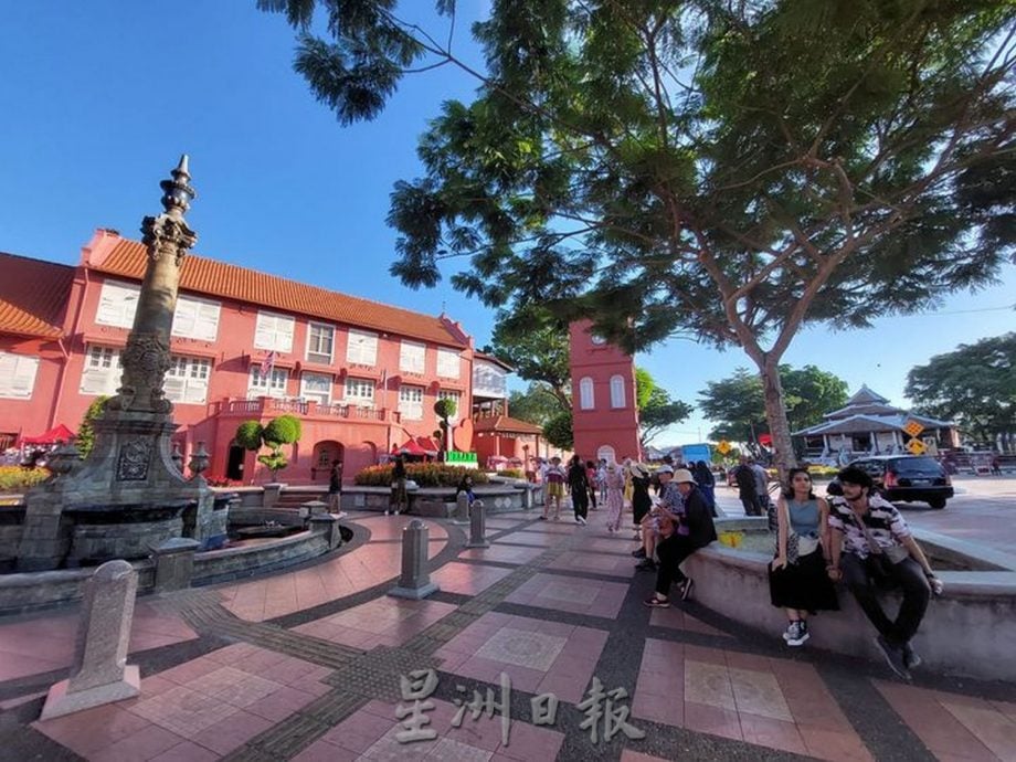 (古城封面主文)政府或提高文物税