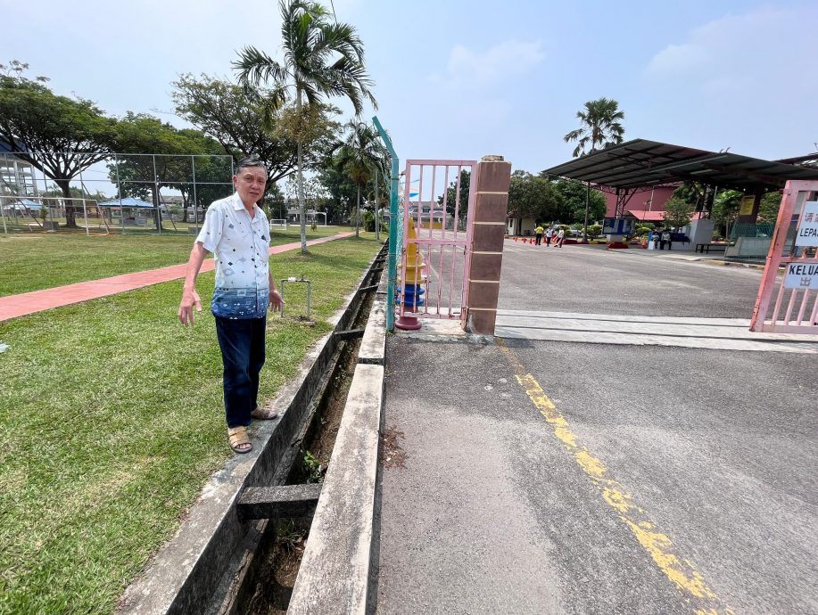 (古城第三版主文)市议会准备安装防护栏及增设人行道,保障学生上课与放学安全