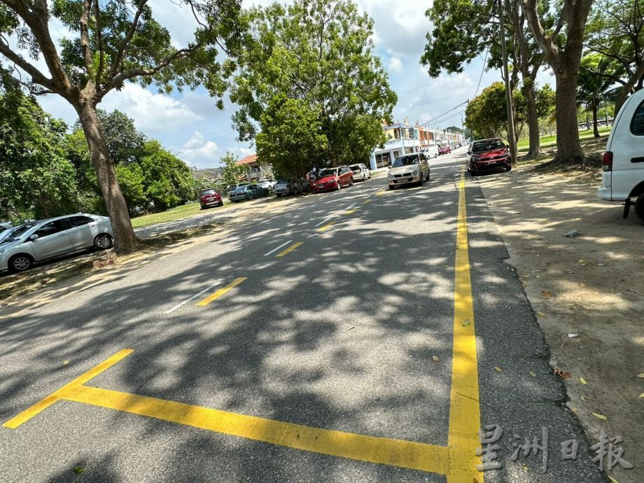 (古城第三版主文)甲市数路段规划为巴士停车格 霸占一个车道或酿意外