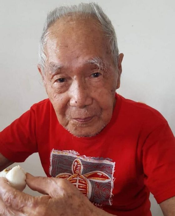 (已签发)柔:狮城二三事:二战定终身相伴73载 108岁人瑞逝世与亡妻同海葬