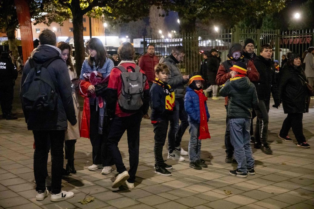 (视频)布鲁塞尔恐袭2瑞典人死亡 枪手持AK-47乱扫