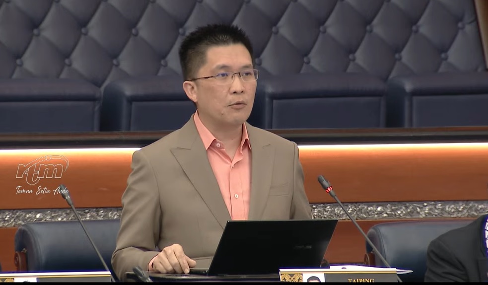 （配图）国会：黄家和 谈科兴疫苗