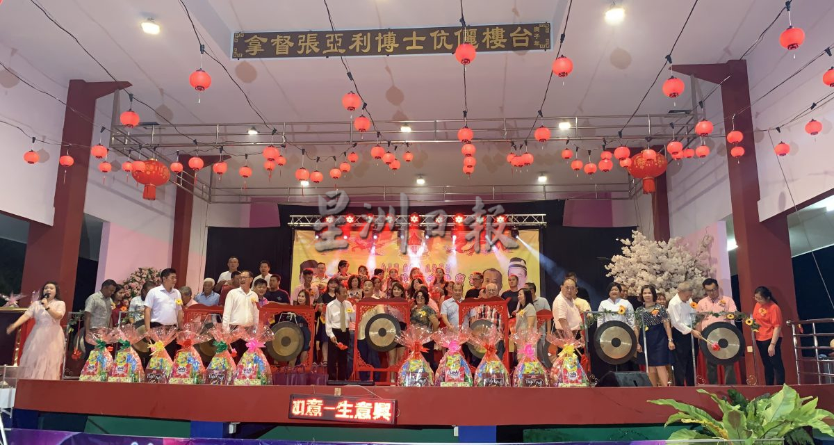 NS5芦骨:朱建华:大型住宅和大桥将在明年落成,瓜拉芦骨已经从渔村转型成现代化城区