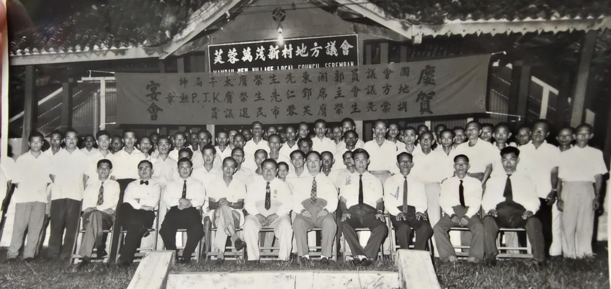 NS封面主文／自由撰稿人谱写10万字村志，唤醒被遗忘的“万茂新村故事”