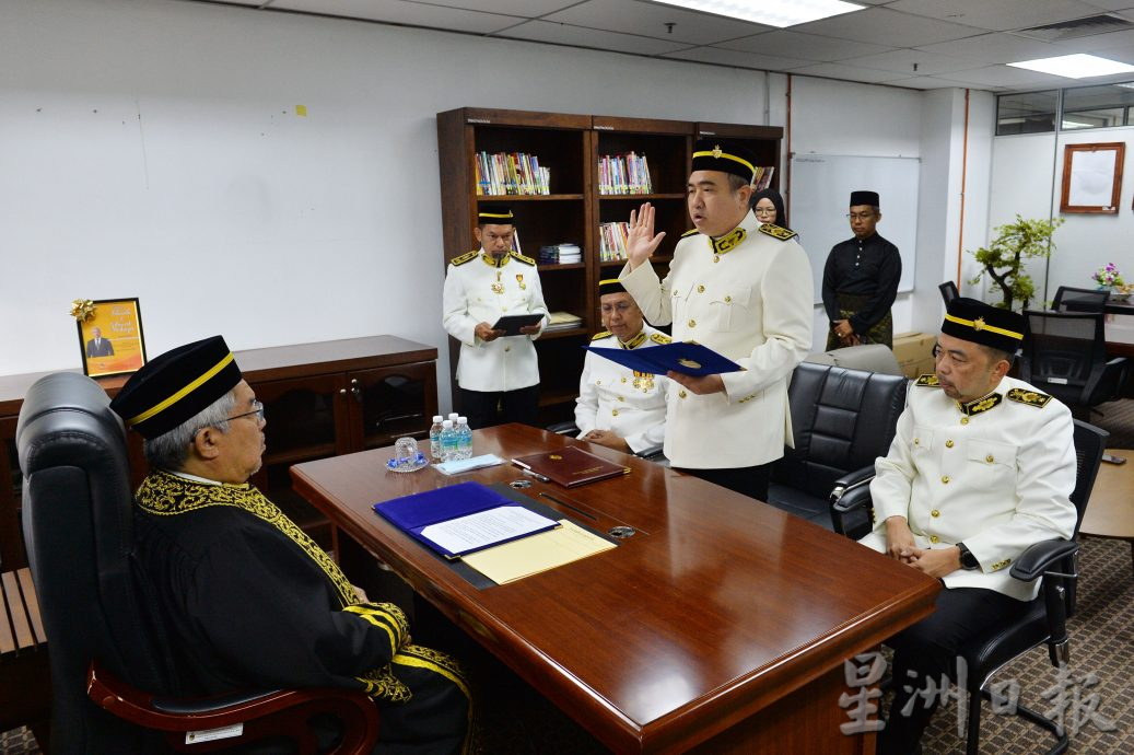 NS封面芙蓉:森最高统治者:议员应聚焦建设、富裕人民大局上;勿政治报复、偏离目标