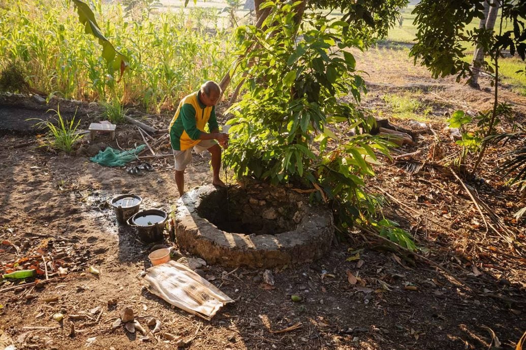 NS暖势力:“11年离乡背井,她早忘了回家的路!”雇主陪女佣千里寻亲