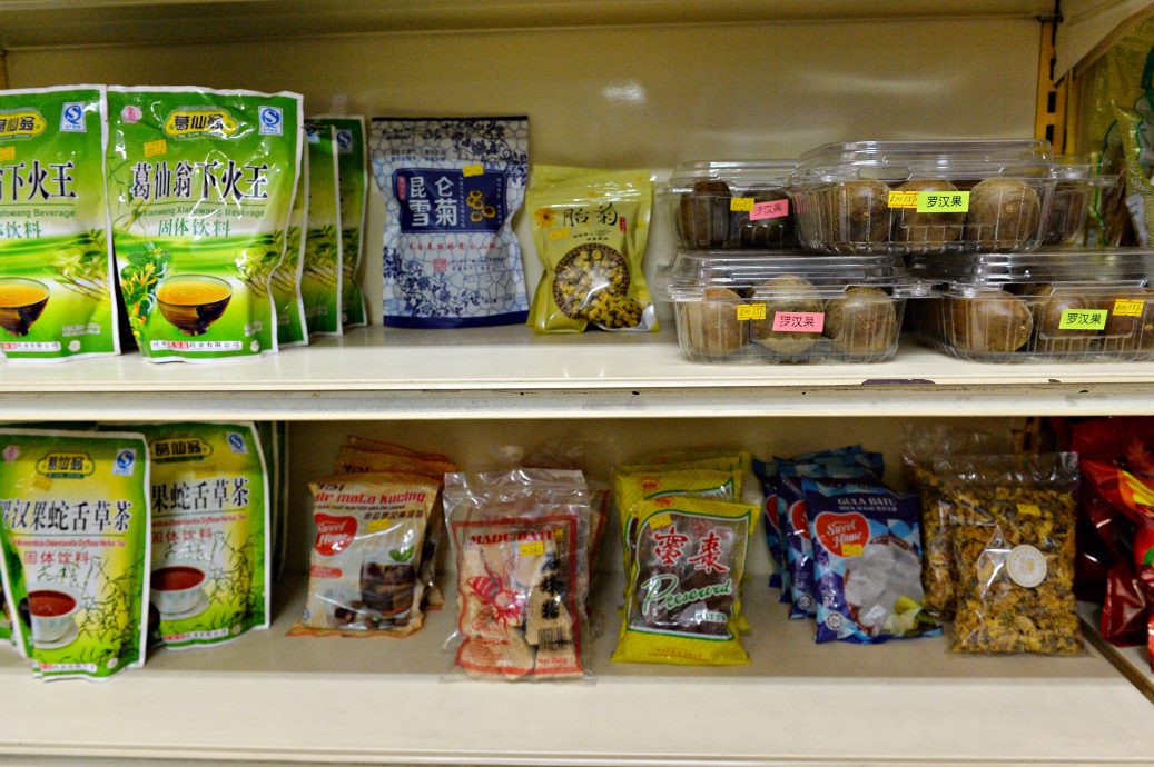 NS芙蓉/天气热又烟霾,中医师:小孩乾咳病例多