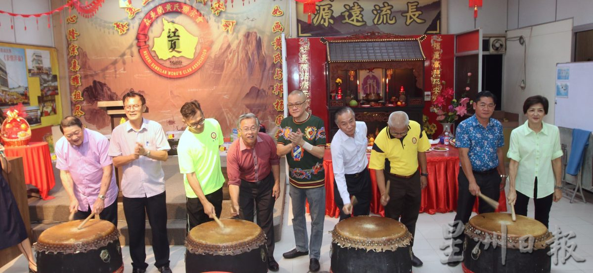 周世扬赞华团文化开销 到位也到家