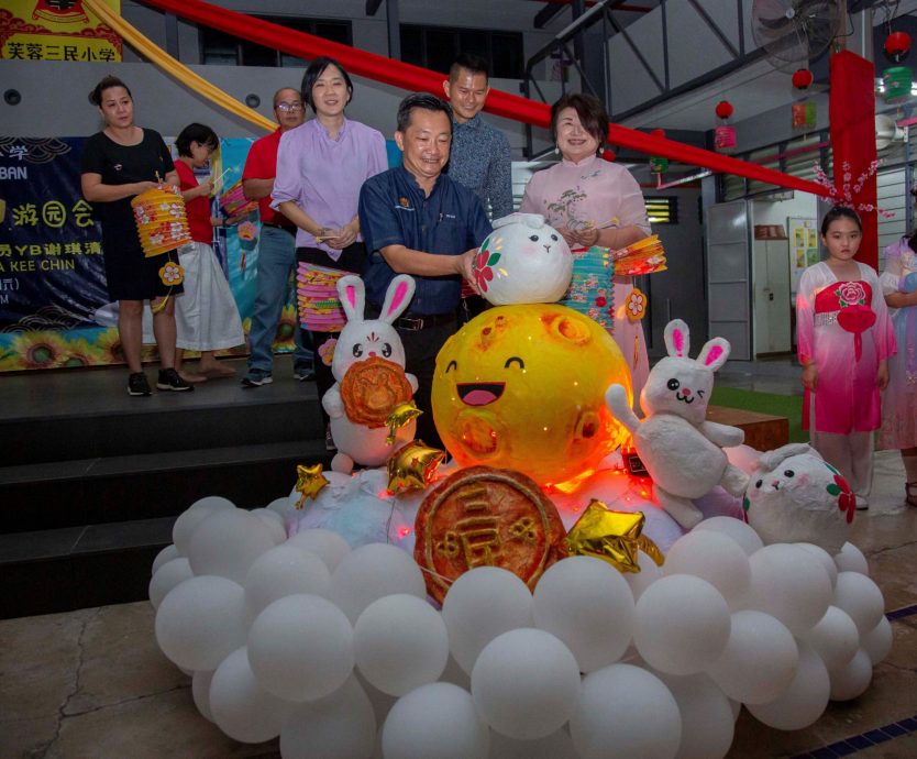 NS芙蓉/谢琪清冀三民华小提升设备,力抗市区学校学生人数下降