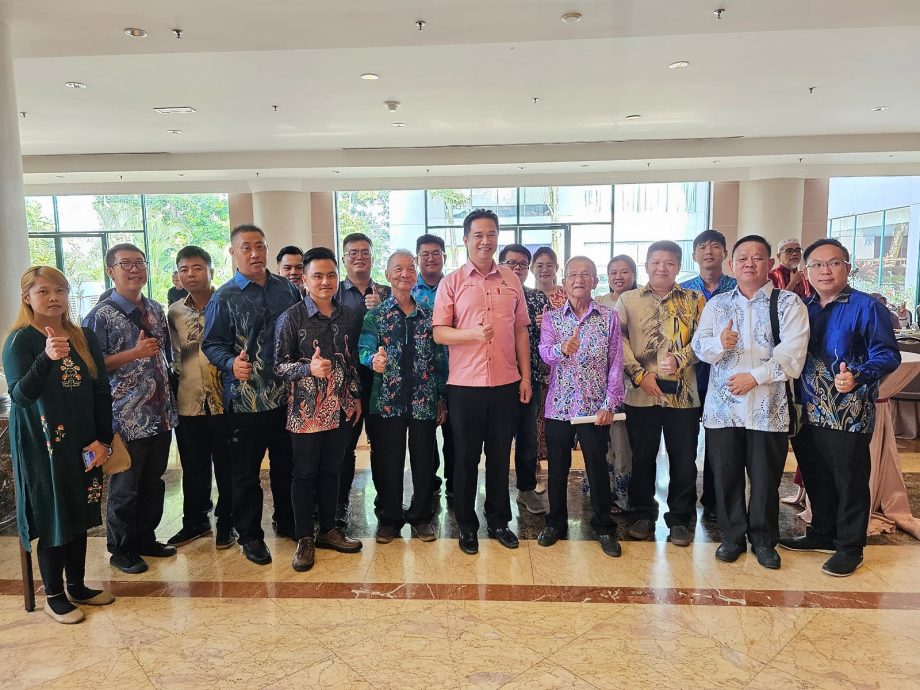 NS马口/最年轻村长!武吉庇朥村长新面孔仅23岁