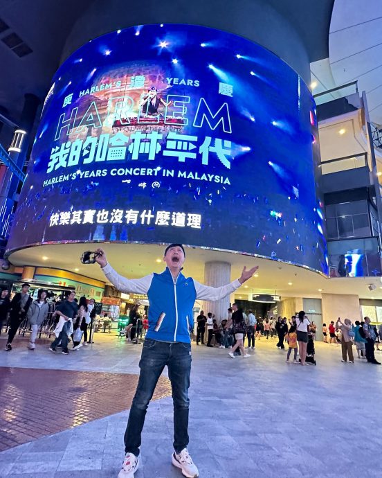 1曲唱完气喘吁吁 62岁哈林险出动氧气筒