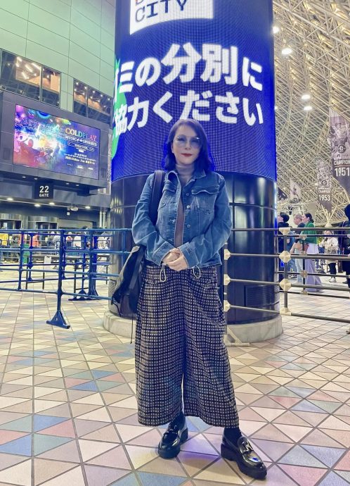 72岁玉女歌后冻龄外表超惊人 网惊艳敲碗开唱