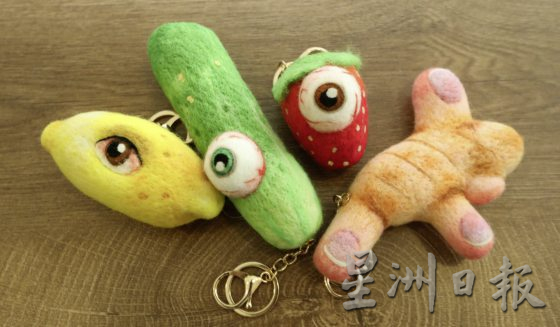 d'peculiar 主打浮夸怪诞微惊悚风格