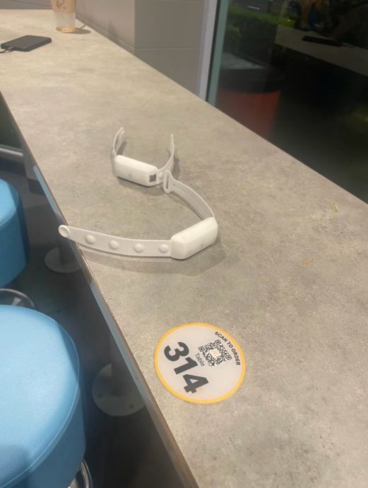 “无人引流 任由插队 乱糟糟” 歌迷轰Coldplay主办方