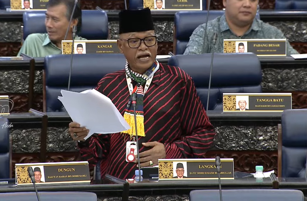 “美国朋友问浮罗交怡可否穿短裤”土团议员:我感觉丢脸