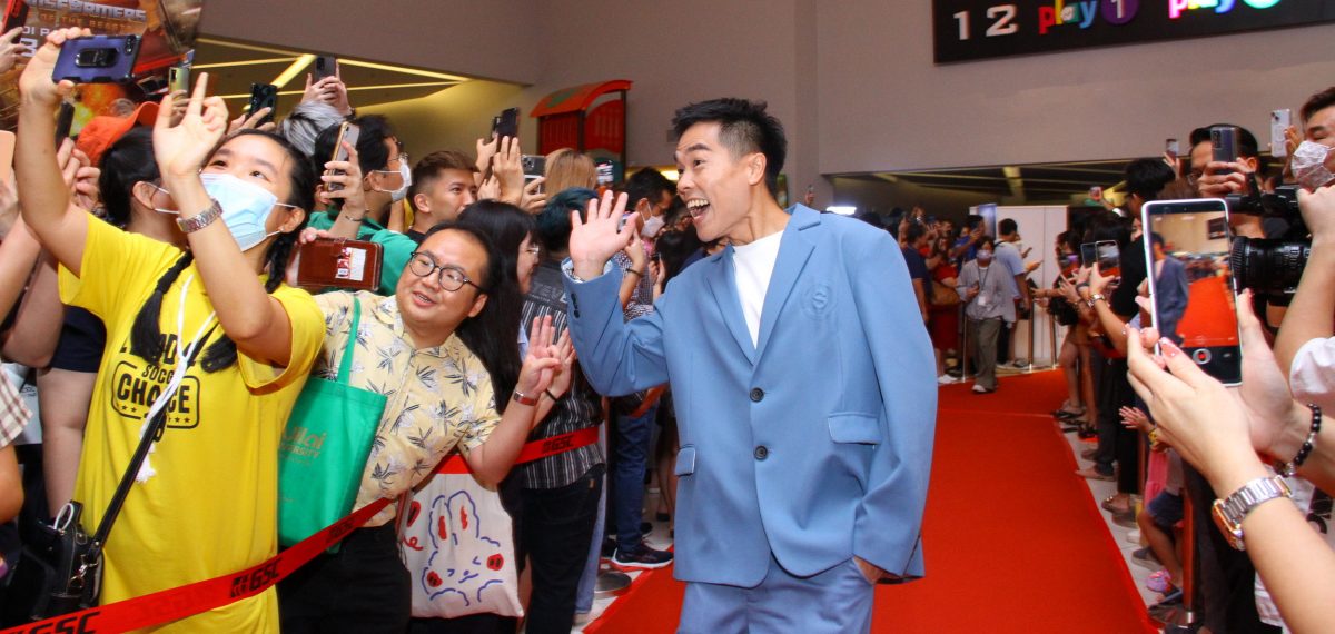 《锁战》首映礼｜高海宁黄浩然姜皓文下台拍合照 粉丝推挤涌前陷混乱