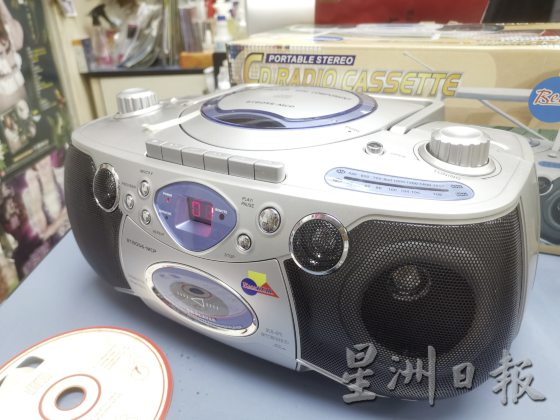 【音乐产业/01】寻找唱片行,它们去了哪里?