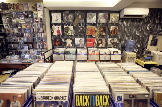 【音乐产业／03】黑胶复兴，小众市场火起来！