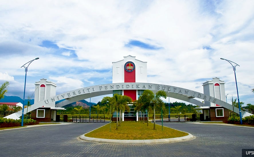 专题∕28/11见报∕中学右版∕剪不断理还乱的华文师资课题