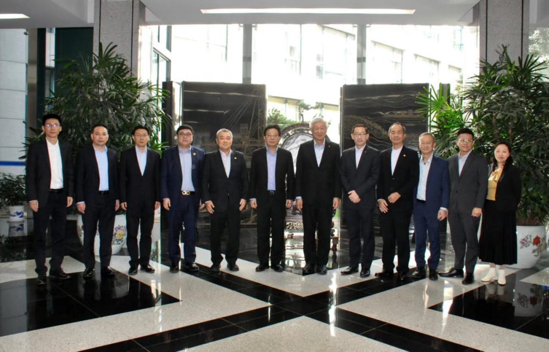 中总文告/卢成全率中总代表团赴江苏考察招商