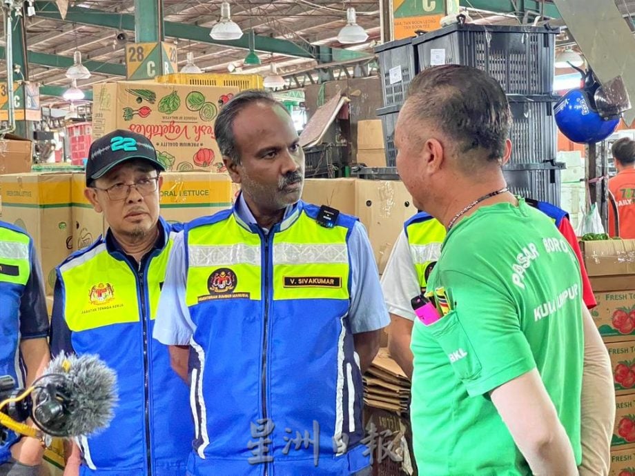 人力资源部长：雇主应该银行转账的方式支付员工薪水