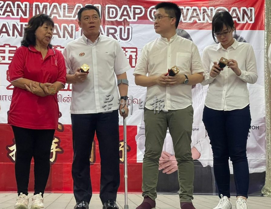 倪可敏:首相选区打扪5新村 获228万拨款提升