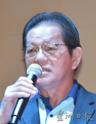 全国6日下版/颜来发:各源流小学不适合办巴周