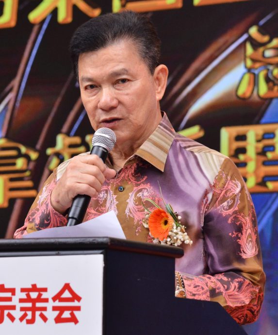 全国/陈总总会长:政府应积极落实10+6华小计划!