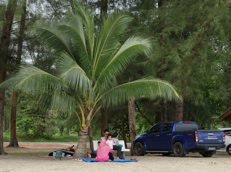 全国:动画《咒术回战》让关丹爆红,海难未见粉丝“朝圣”人潮。